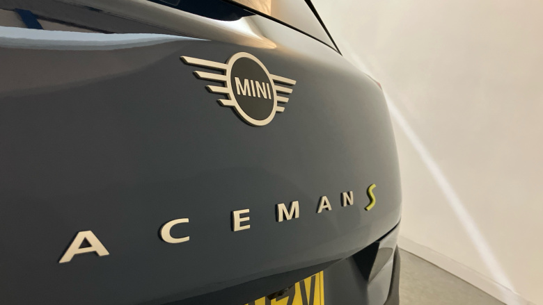 MINI Aceman 160kW SE Exclusive 54kWh 5dr Auto Electric Hatchback